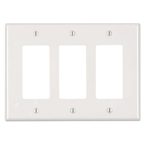 leviton 3 gang decora plate.